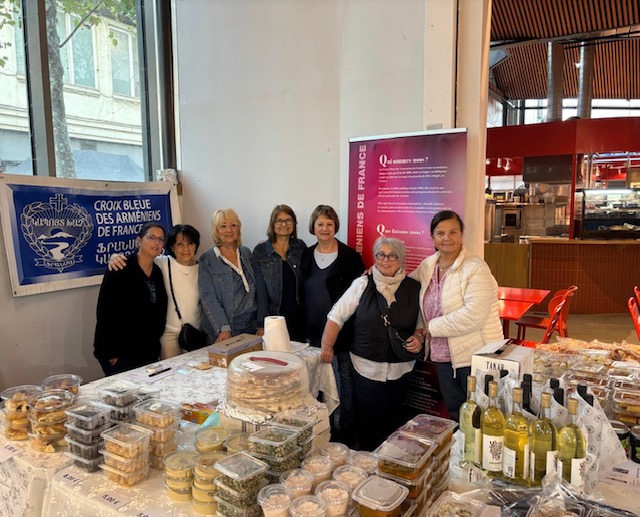 Marché solidaire à Asnières